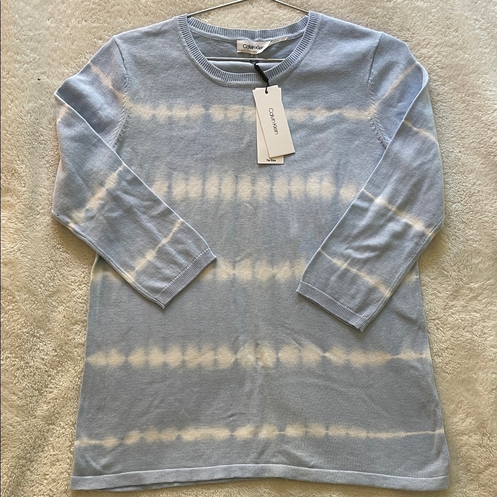 Calvin Klein Light Blue and White Sweater